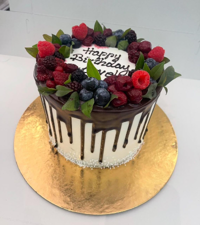 Special cake with fruit