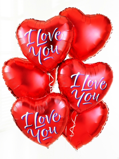 6 red heart shaped balloons