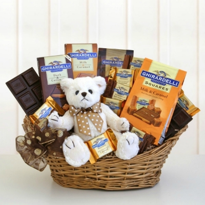 Basket with teddy bear